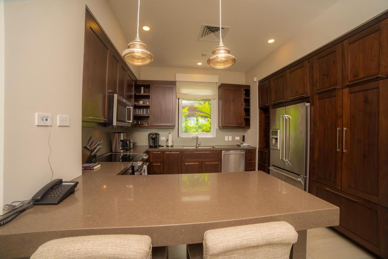 3 Bedr Ocean View Miramar 4e By In Cr * Playa Herradura (Puntarenas)