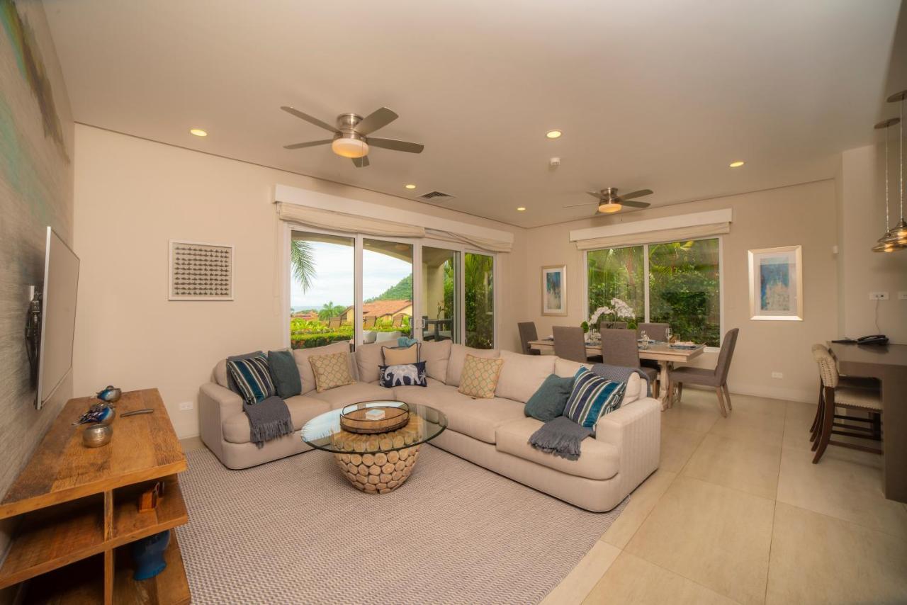 3 Bedr Ocean View Miramar 4e By In Cr * Playa Herradura (Puntarenas)