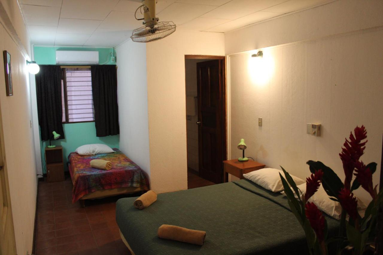 Tajalin Hotel 2*