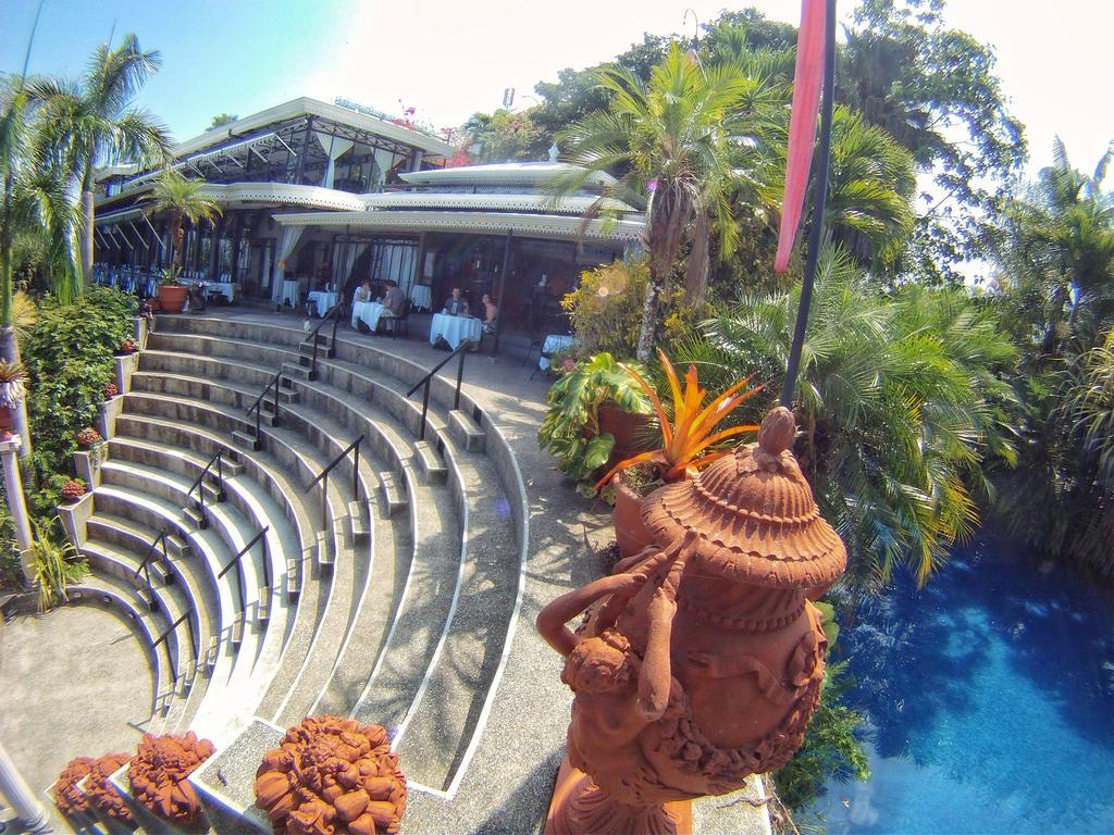 Caletas Hotel