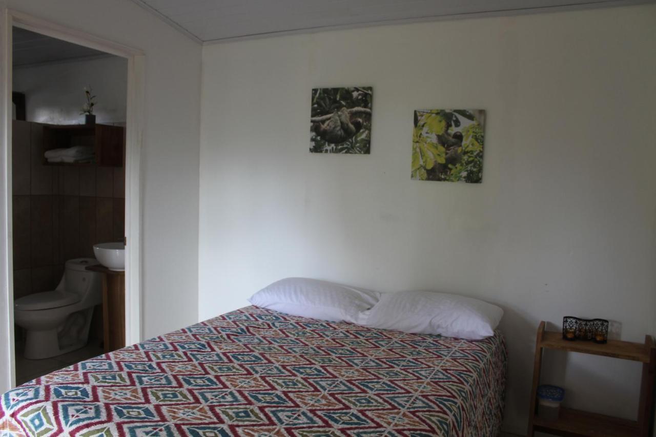 Cabinas Jade *