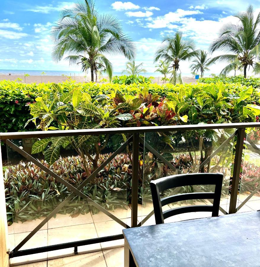 Beachfront Bahia Encantada L1 Apartment Jaco