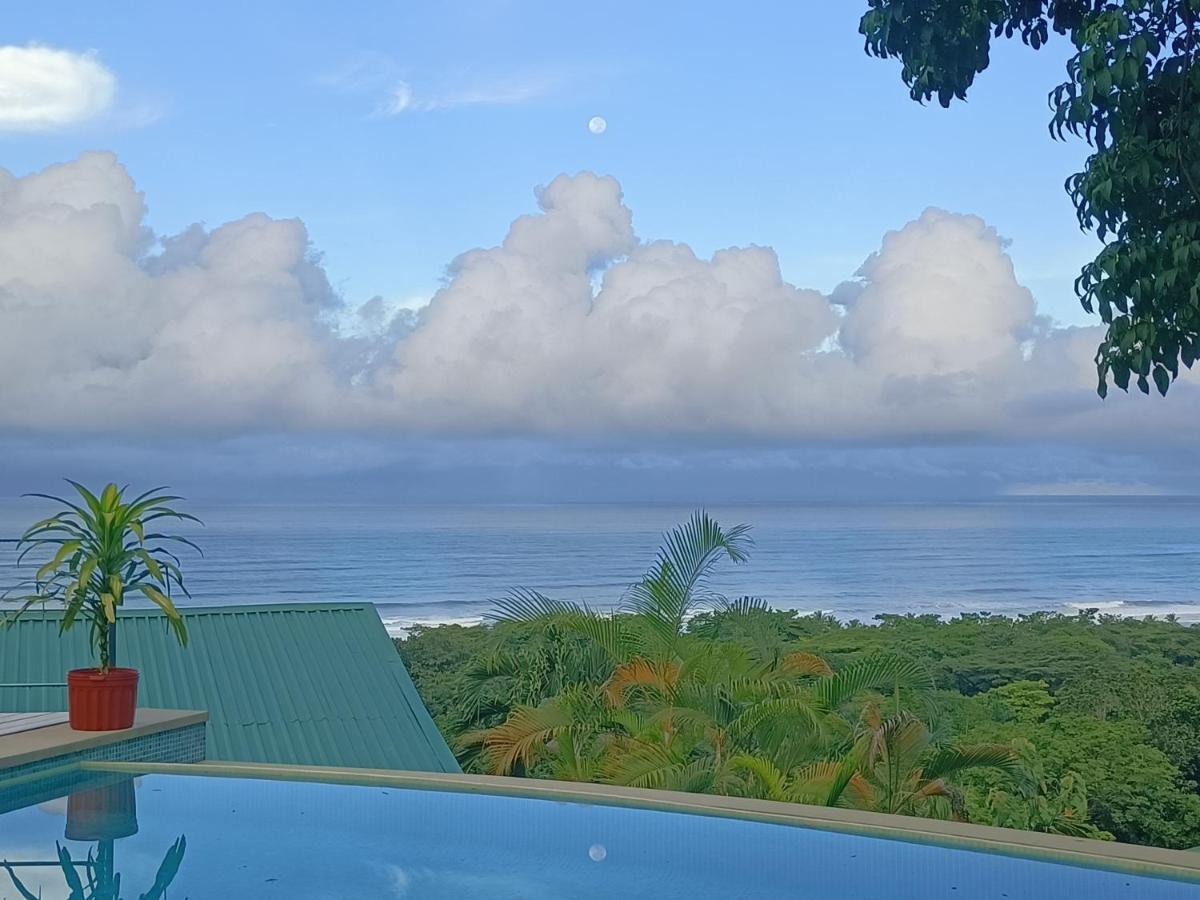 Guest house Vista Naranja Ocean View House