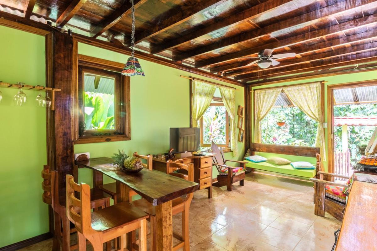 Casa Chilamates Holiday home *