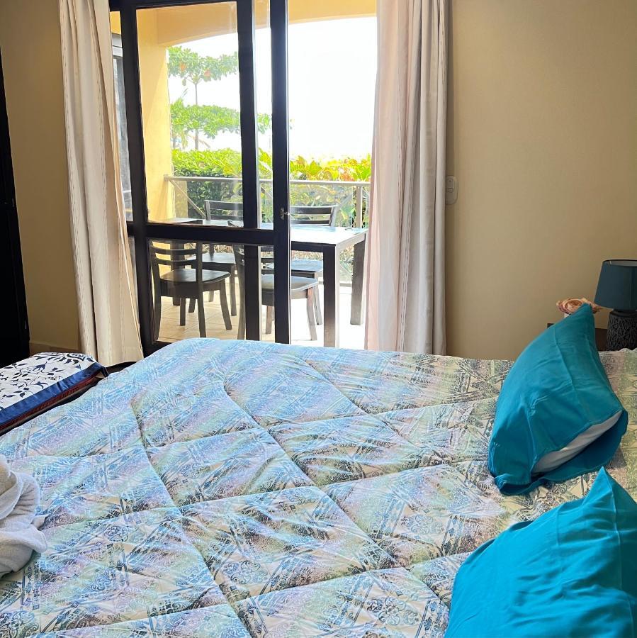 Beachfront Bahia Encantada L1 *