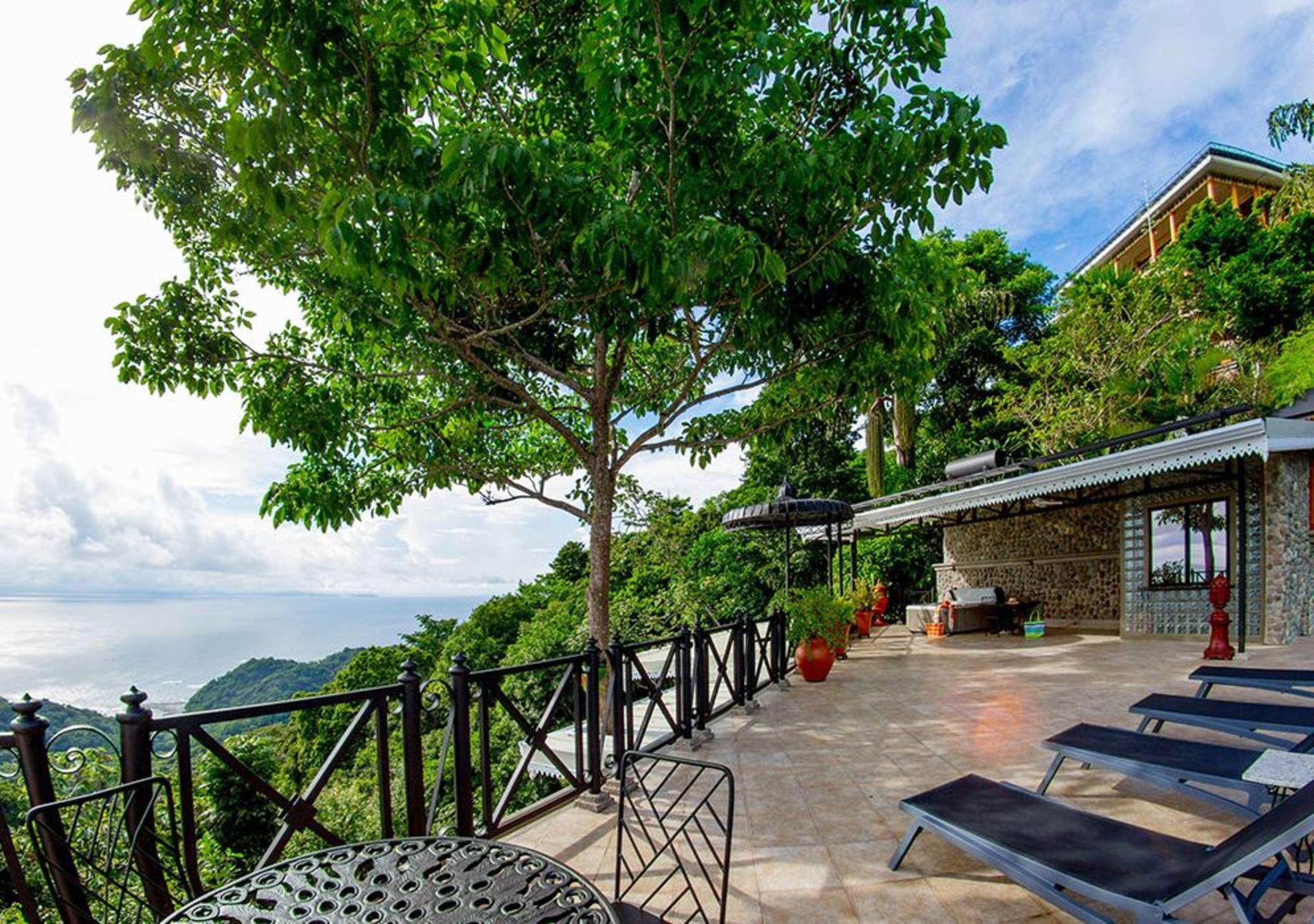 Caletas Hotel 5*