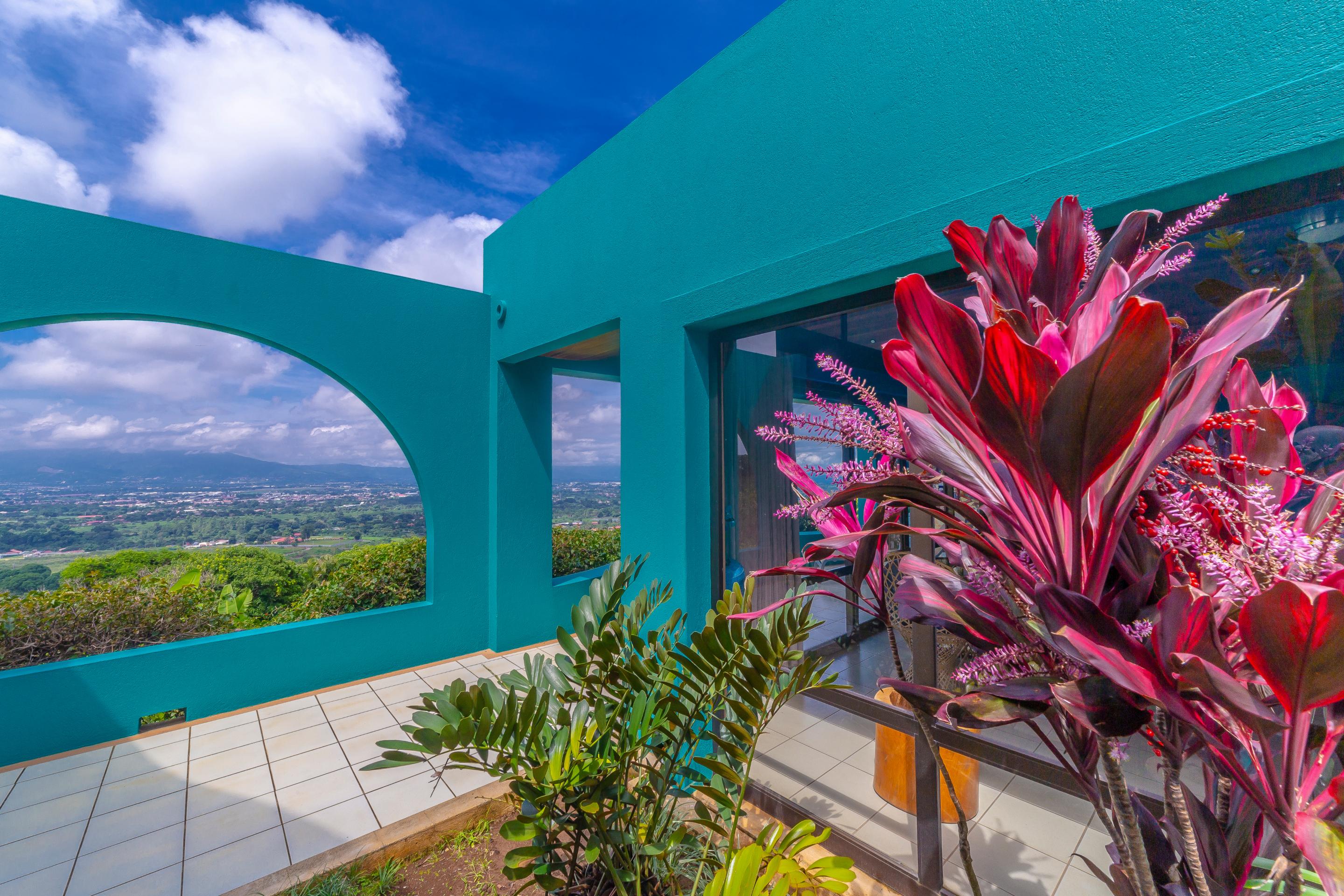 Xandari & Hotel 4*