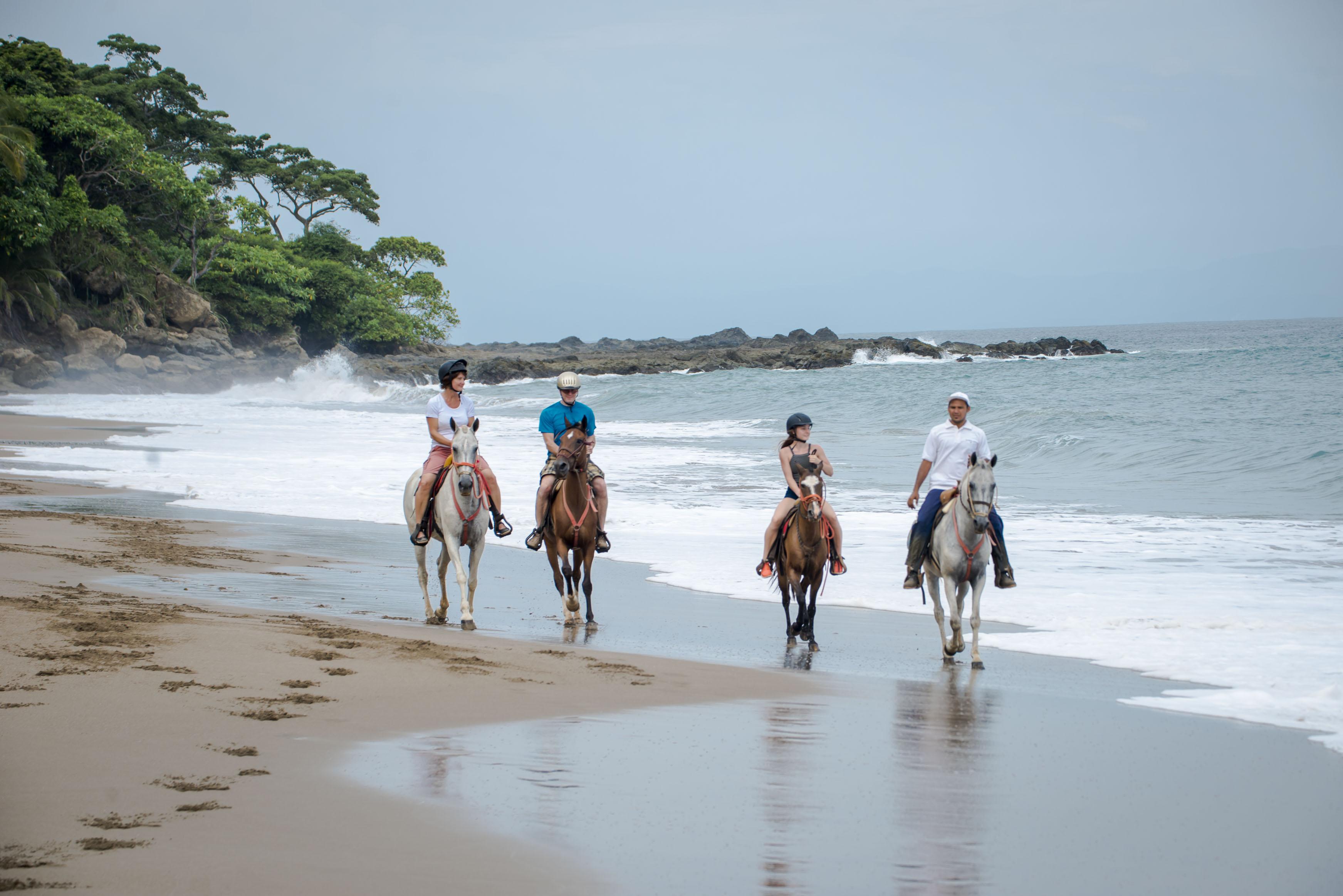 Tango Mar Beachfront Boutique & 4* Tambor (Puntarenas)
