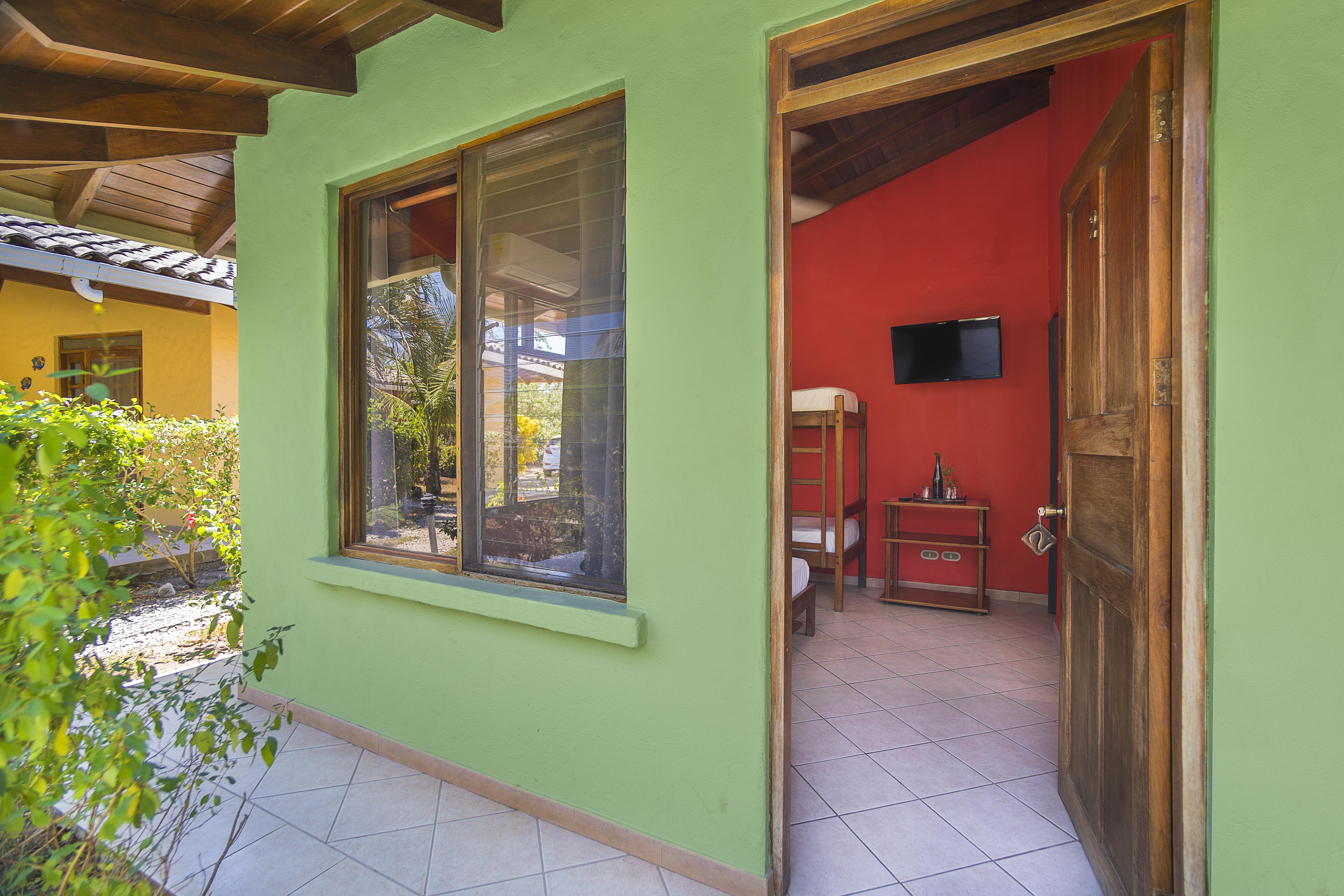 Hotel Bahia Esmeralda 2*