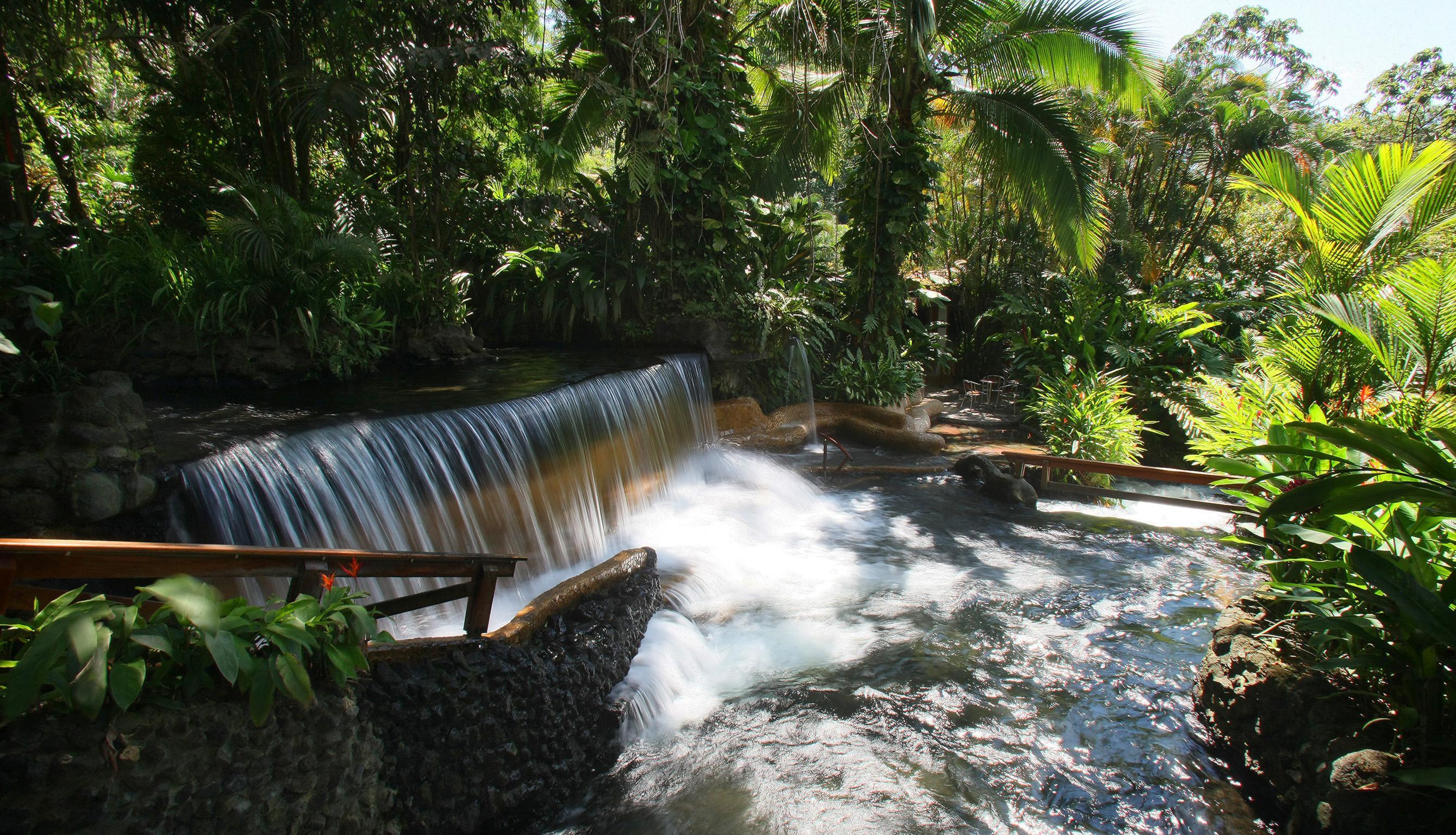 Resort Tabacon Thermal & 5*