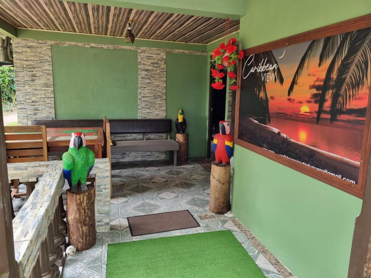 Guest house Caribbean View House *