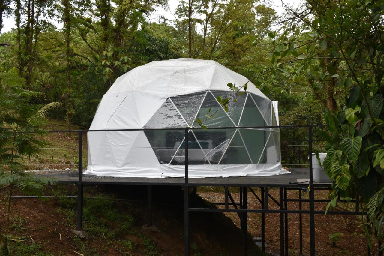 Roble Coral Glamping Sarapiqui
