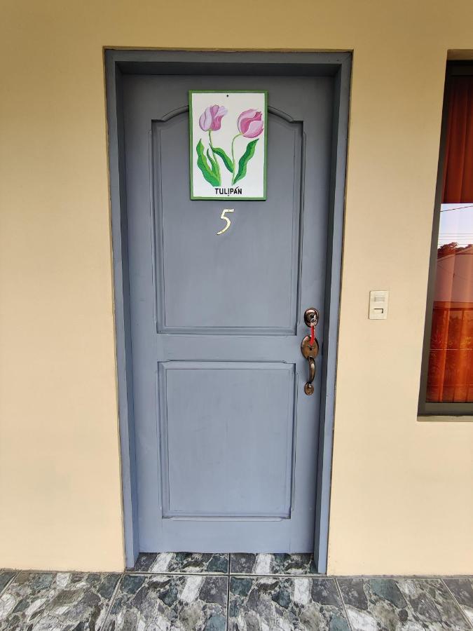 Cabinas Maritza *