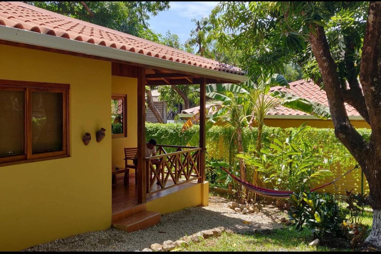 Esencia And 3* Playa Santa Teresa (Puntarenas)