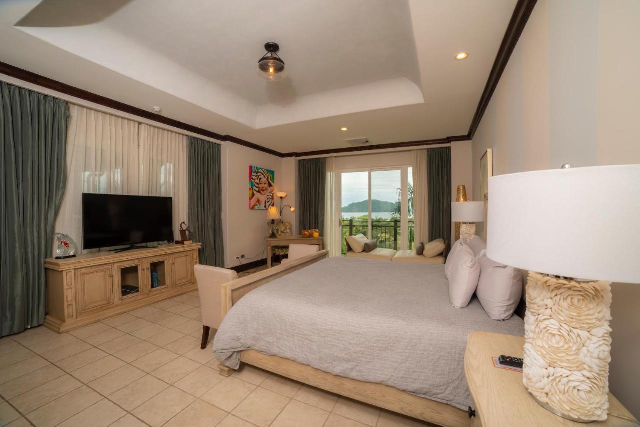 Vista Bahia 3c Ocean Views, Ample Terrace By In Cr *