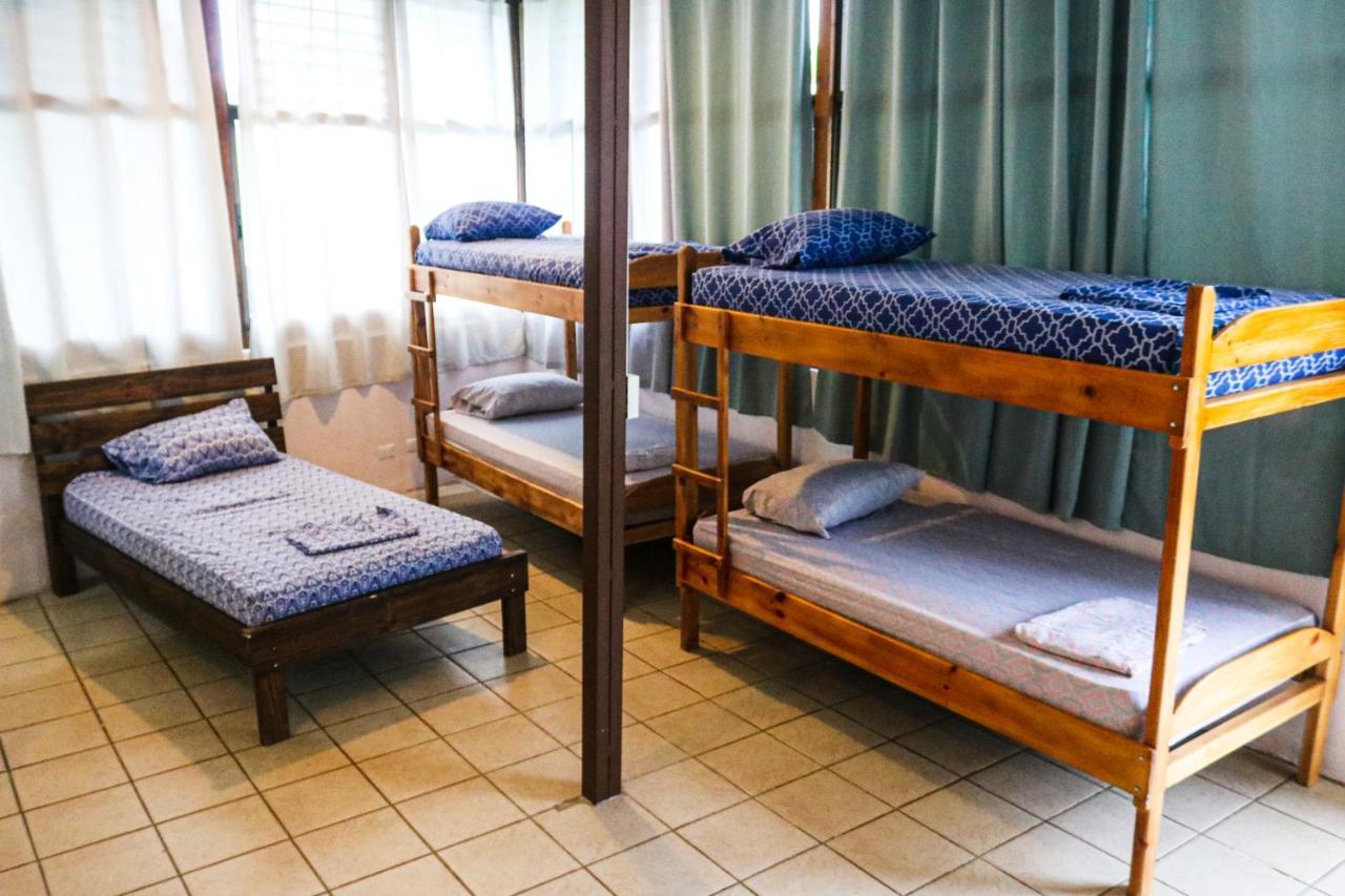 Hotel Adventure *