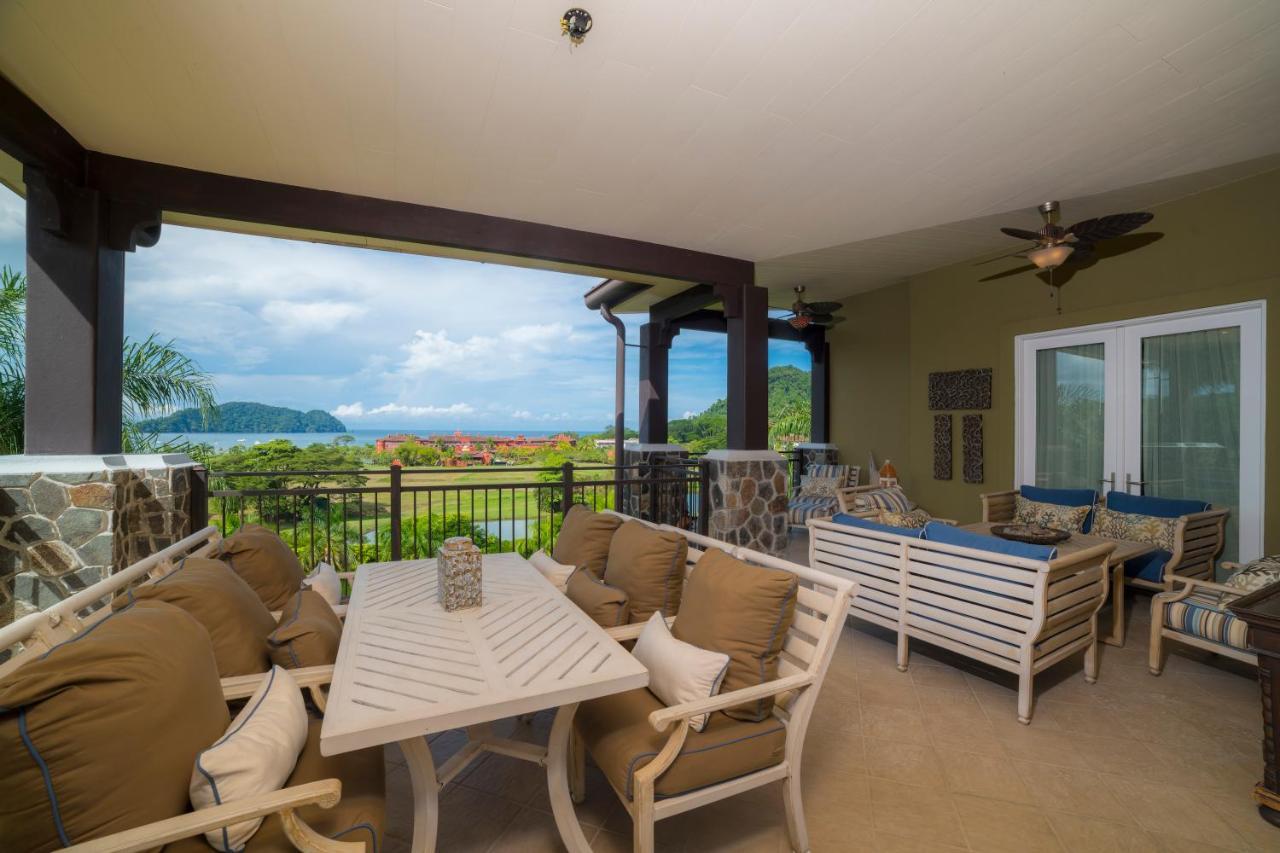 Vista Bahia 3c Ocean Views, Ample Terrace By In Cr * Playa Herradura (Puntarenas)