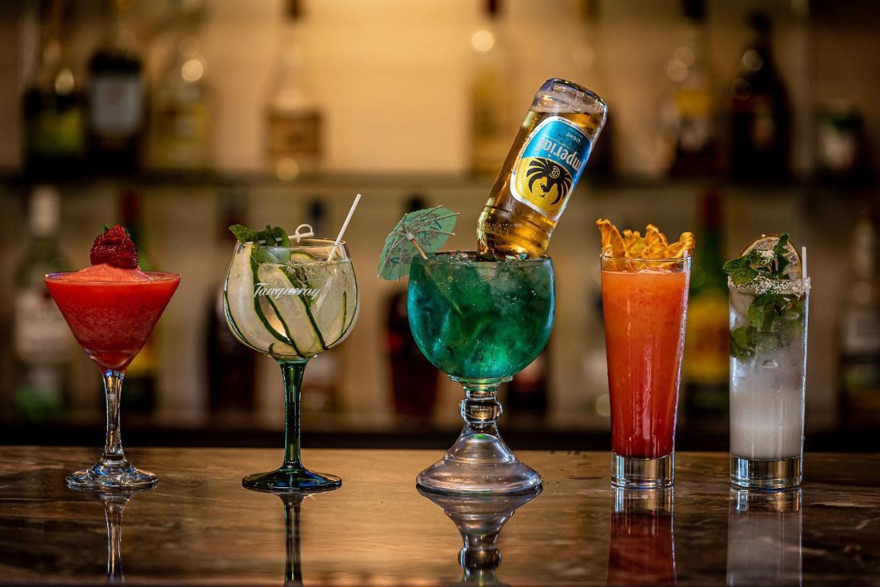 Rios Hotel Guacimo (Limon)