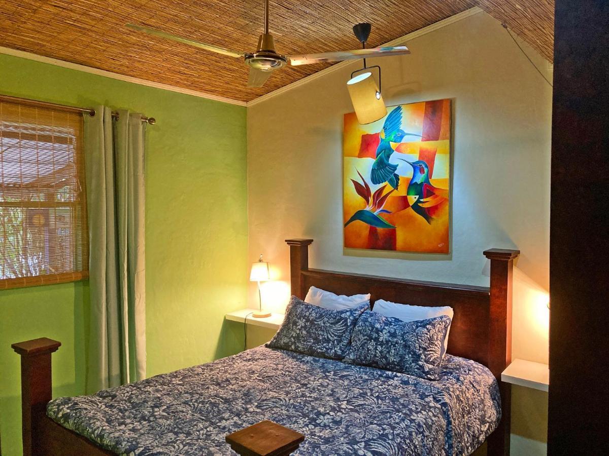 Montana Linda Hostel