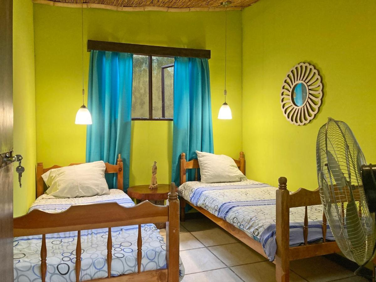 Montana Linda Hostel