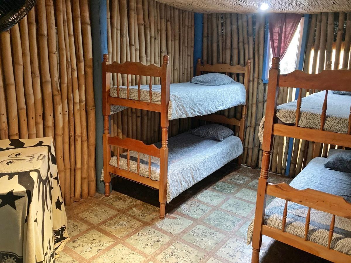 Hostel Montana Linda Orosi