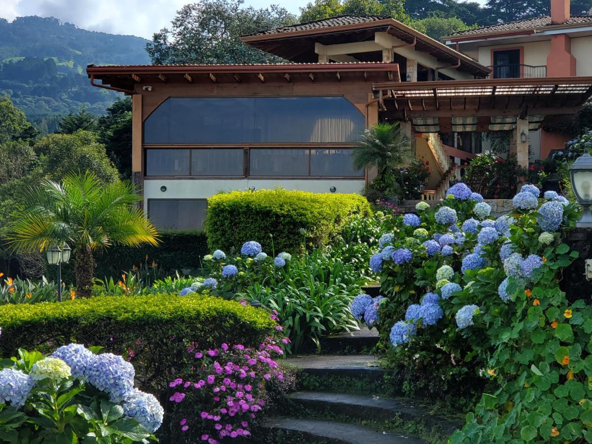 Finca Paraiso Mountain Retreat Near San Jose Airport Hotel Birri