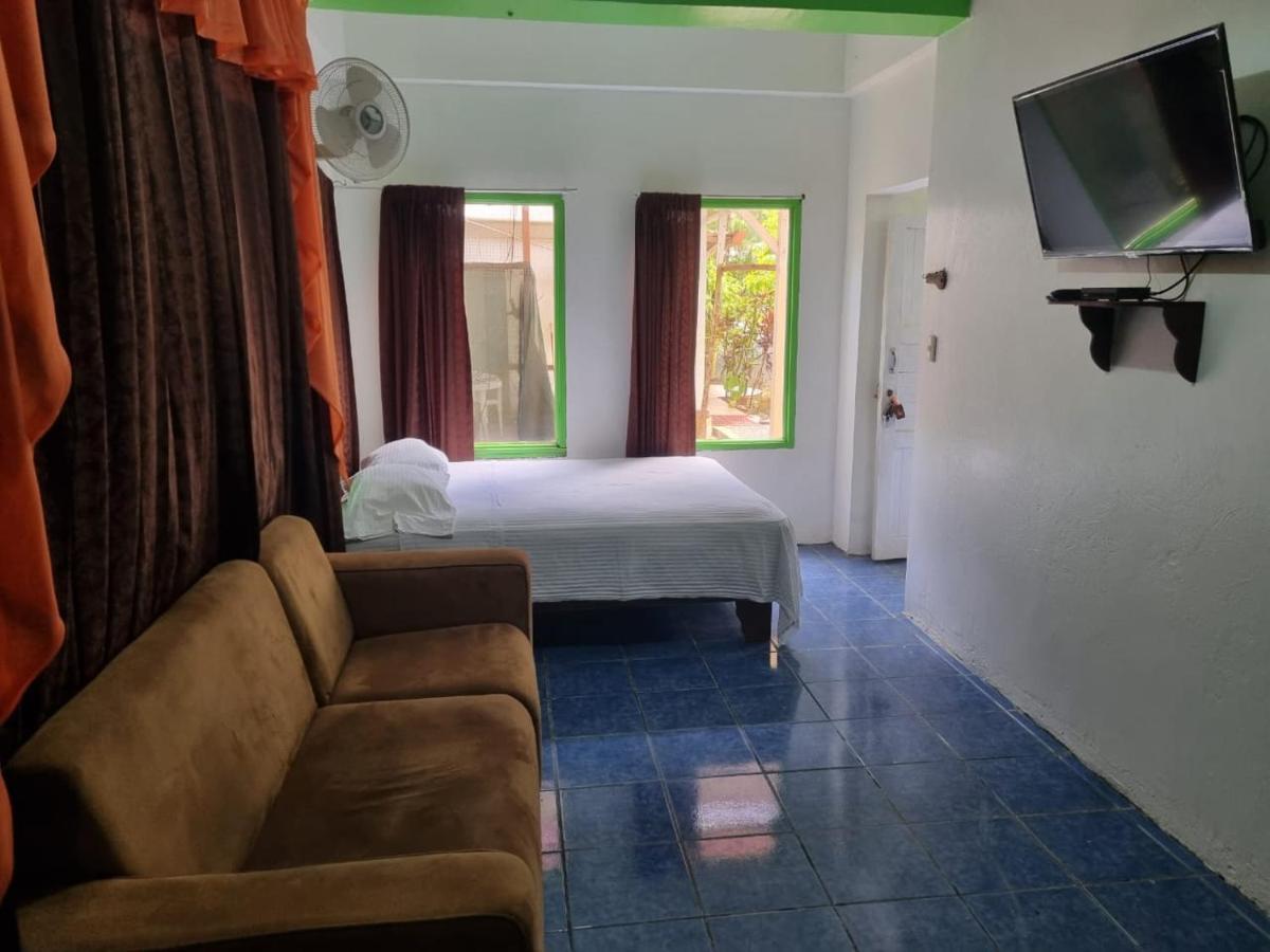 Cristina - Familiar Bed & Breakfast 3*