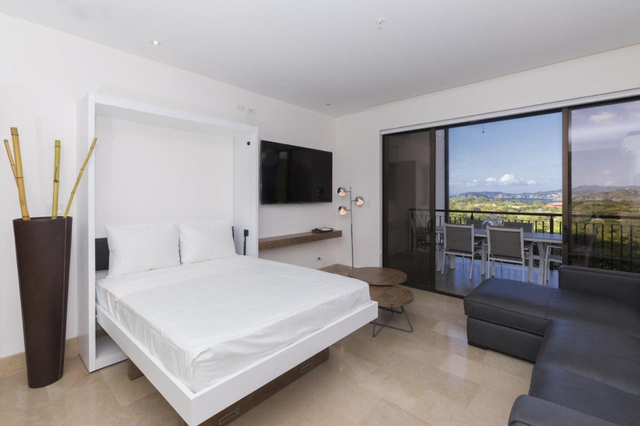 Roble Sabana 202 Luxury - Reserva Conchal Holiday home