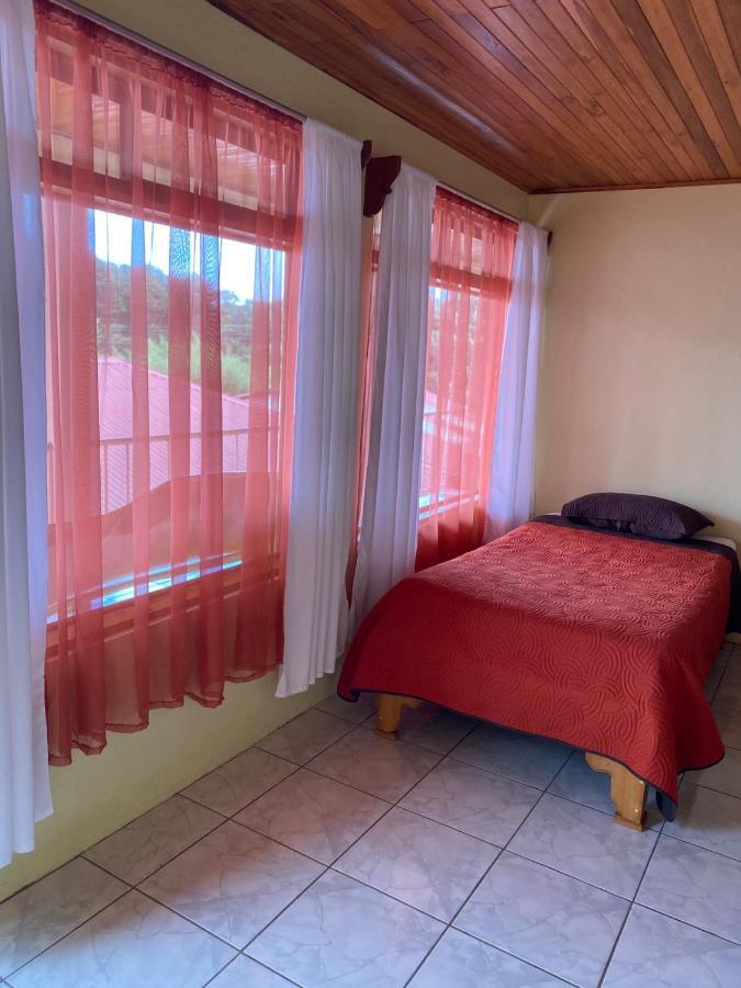 La Puesta Del Sol Bed & Breakfast 2*