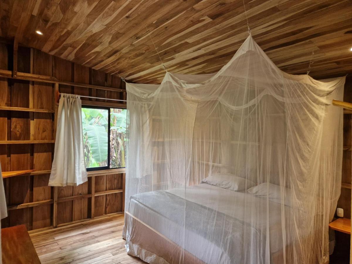 Amistad Cacao Lodge Bijagua
