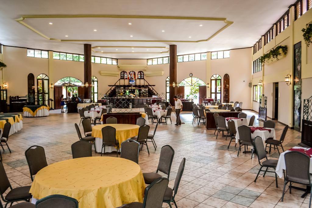 Resort El Tucano & Thermal Quesada (Alajuela)