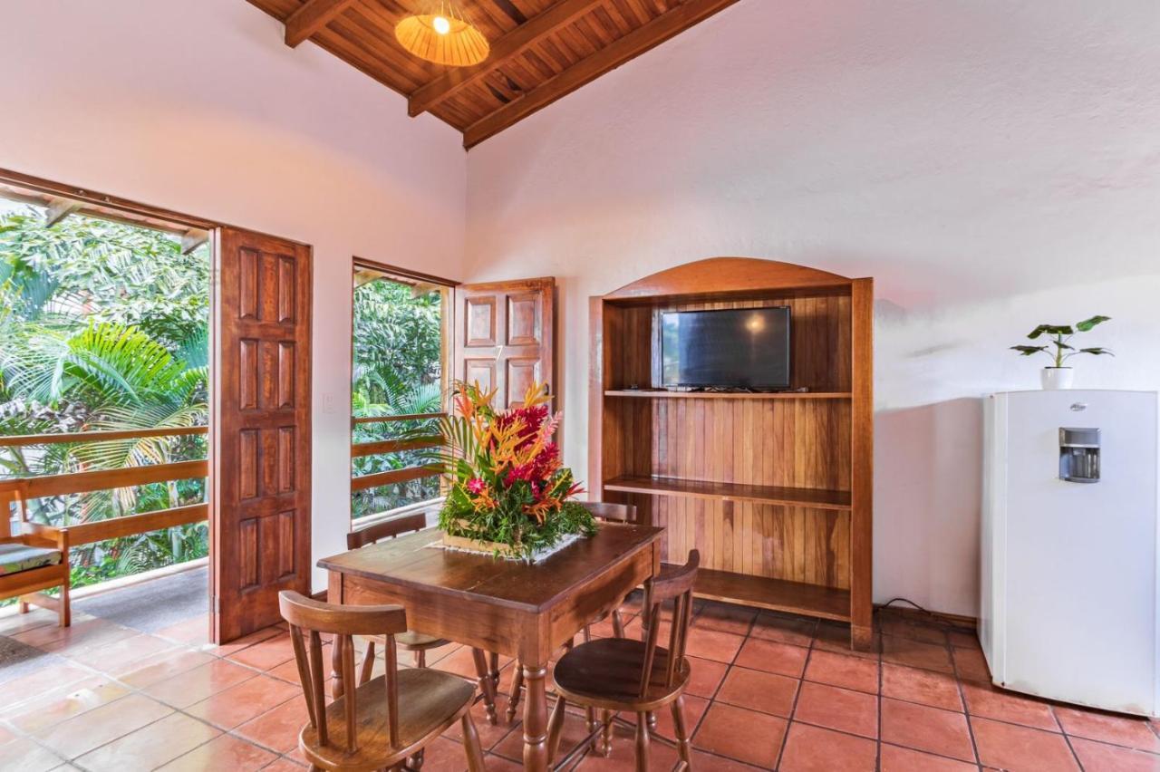 Hotel Ola Bonita Beachfront