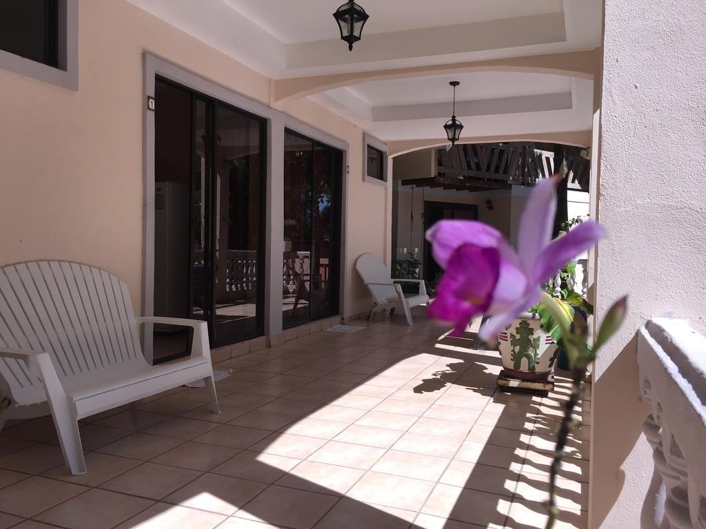Beachfront Vista Hermosa