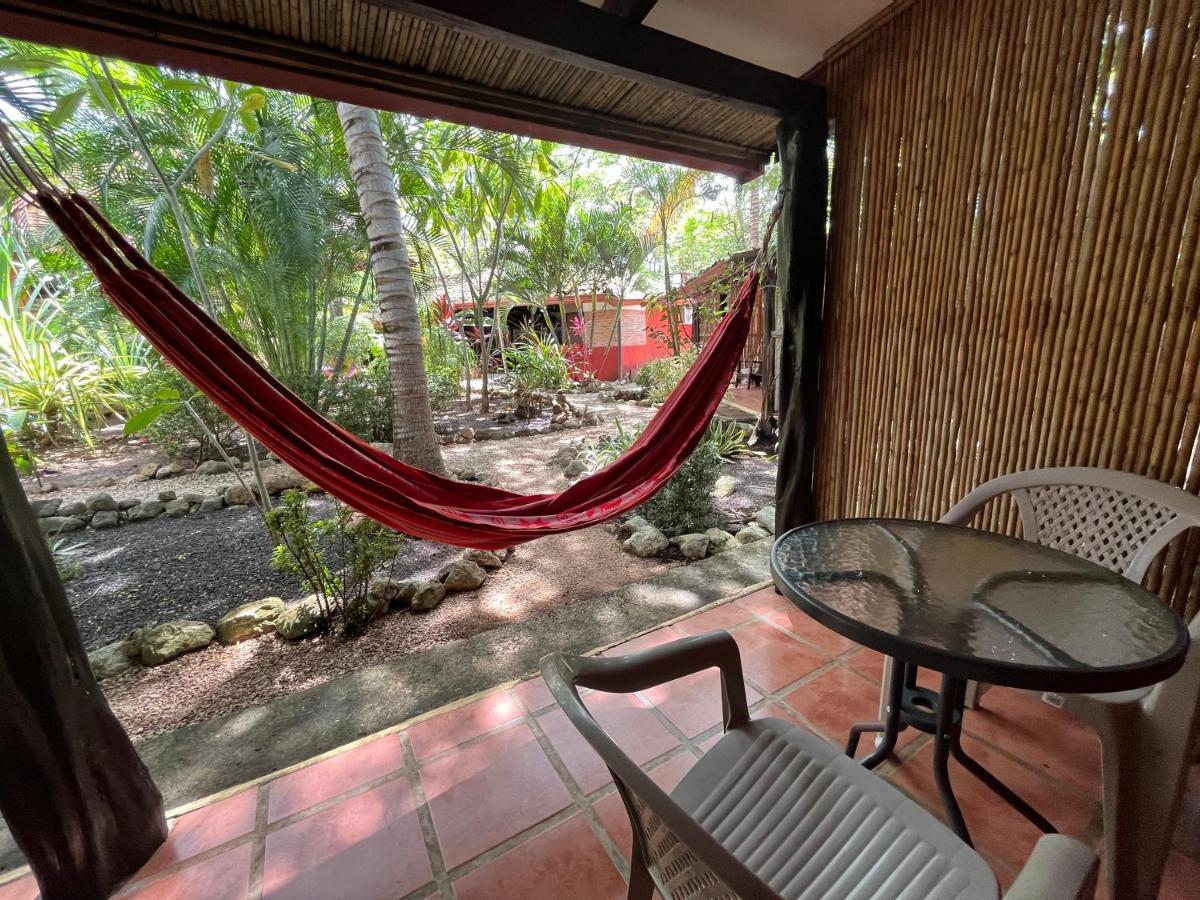 Casa Tropical Playa Grande Cuajiniquil