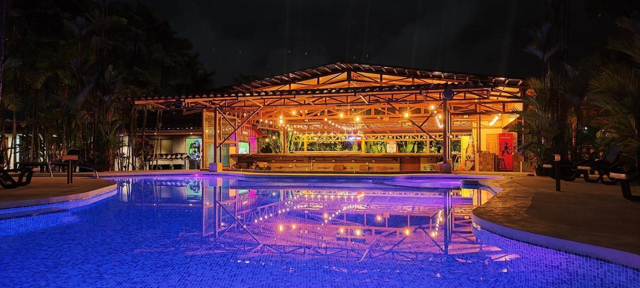 Arenal Backpackers La Fortuna