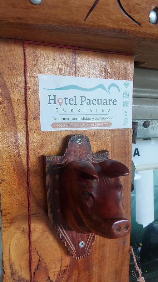 Bed & Breakfast Pacuare *