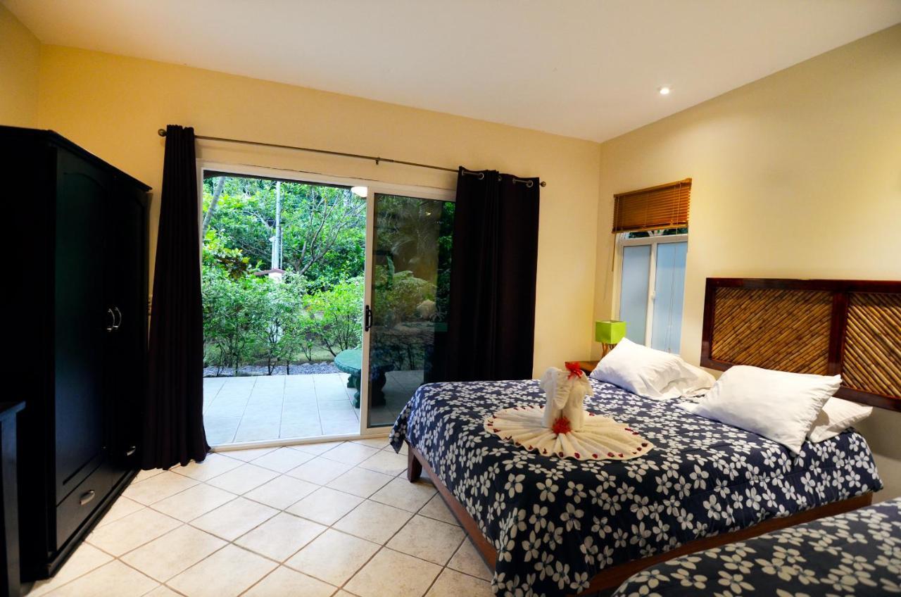 Cocomar Beachfront Hotel 4*