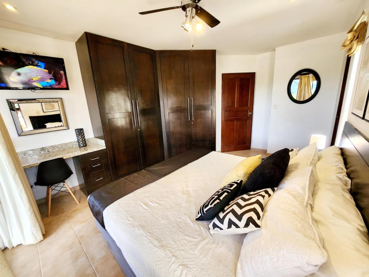 Apartment Amazing Oceanview Rooftop Terrace Walk To Coco
