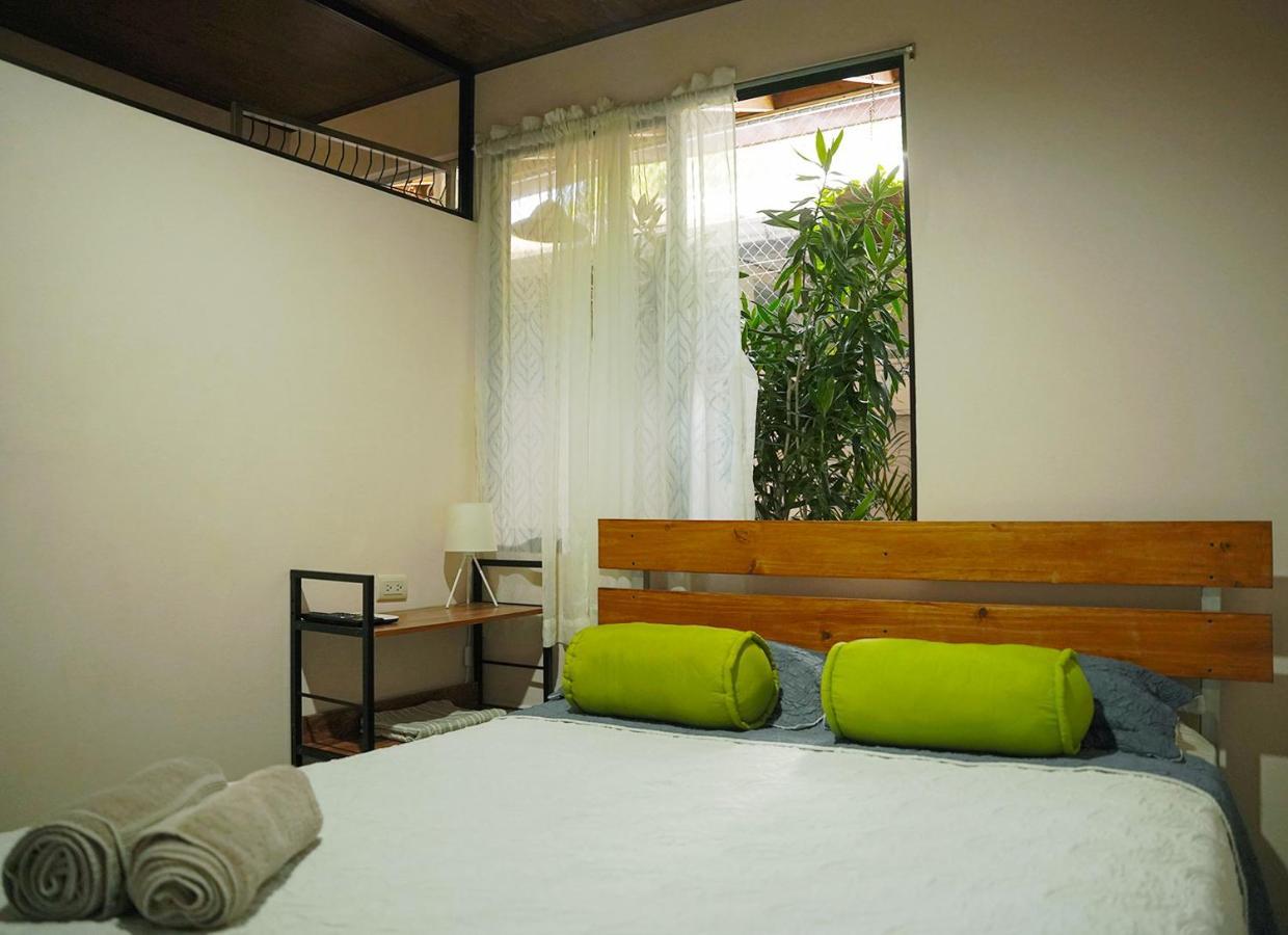Y Brisas Del Mar Santa Teresa Apartment *