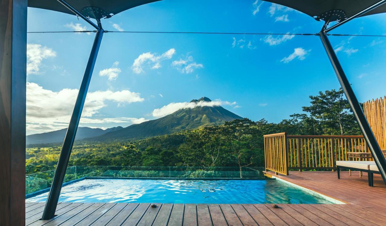 Luxury tent Nayara Tented Camp