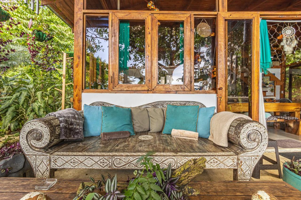 Wanderlust Villa *