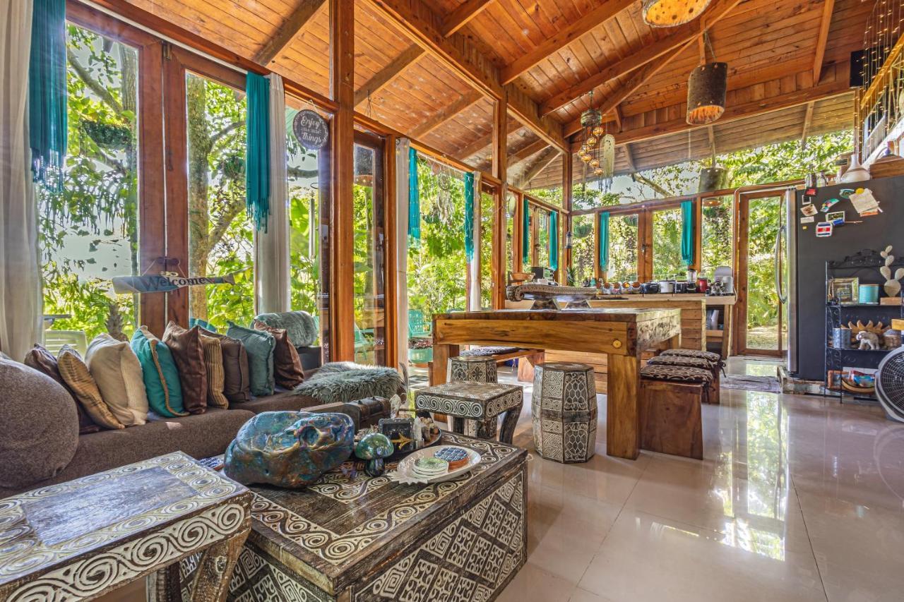 Wanderlust Villa *