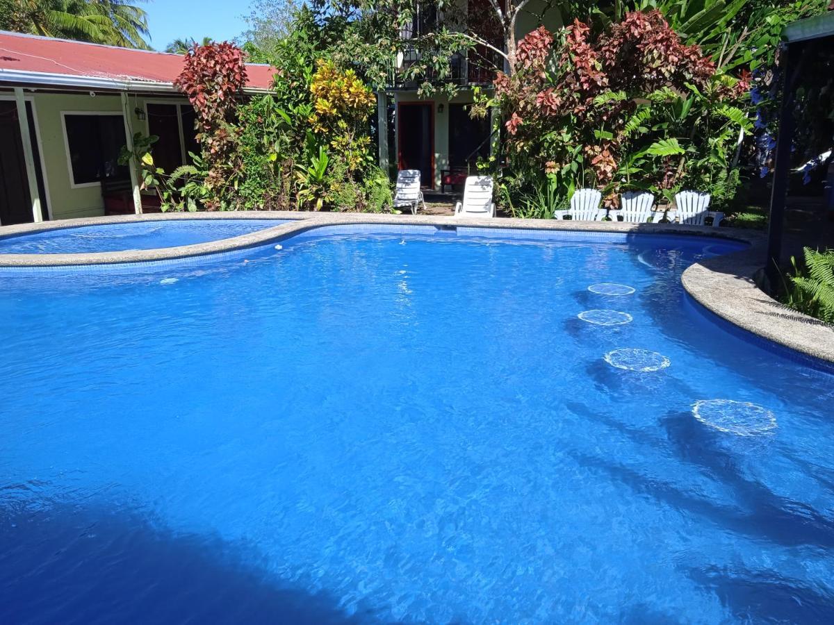 La Casona De 2* Tortuguero