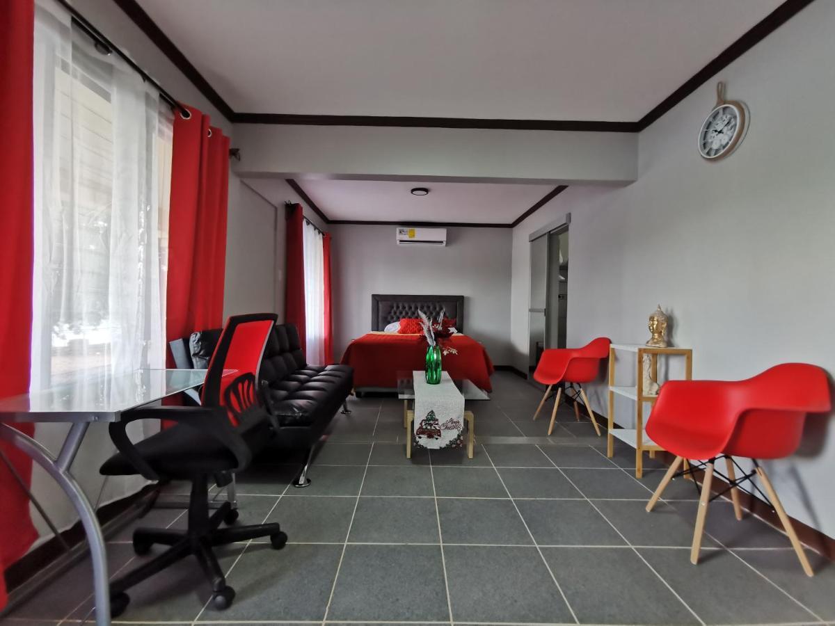 Hotel Puerto San Luis *