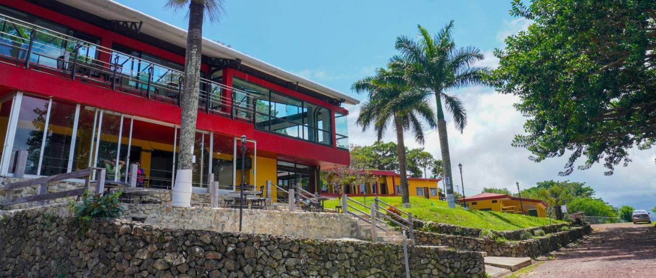 Puerto San Luis * Tilaran