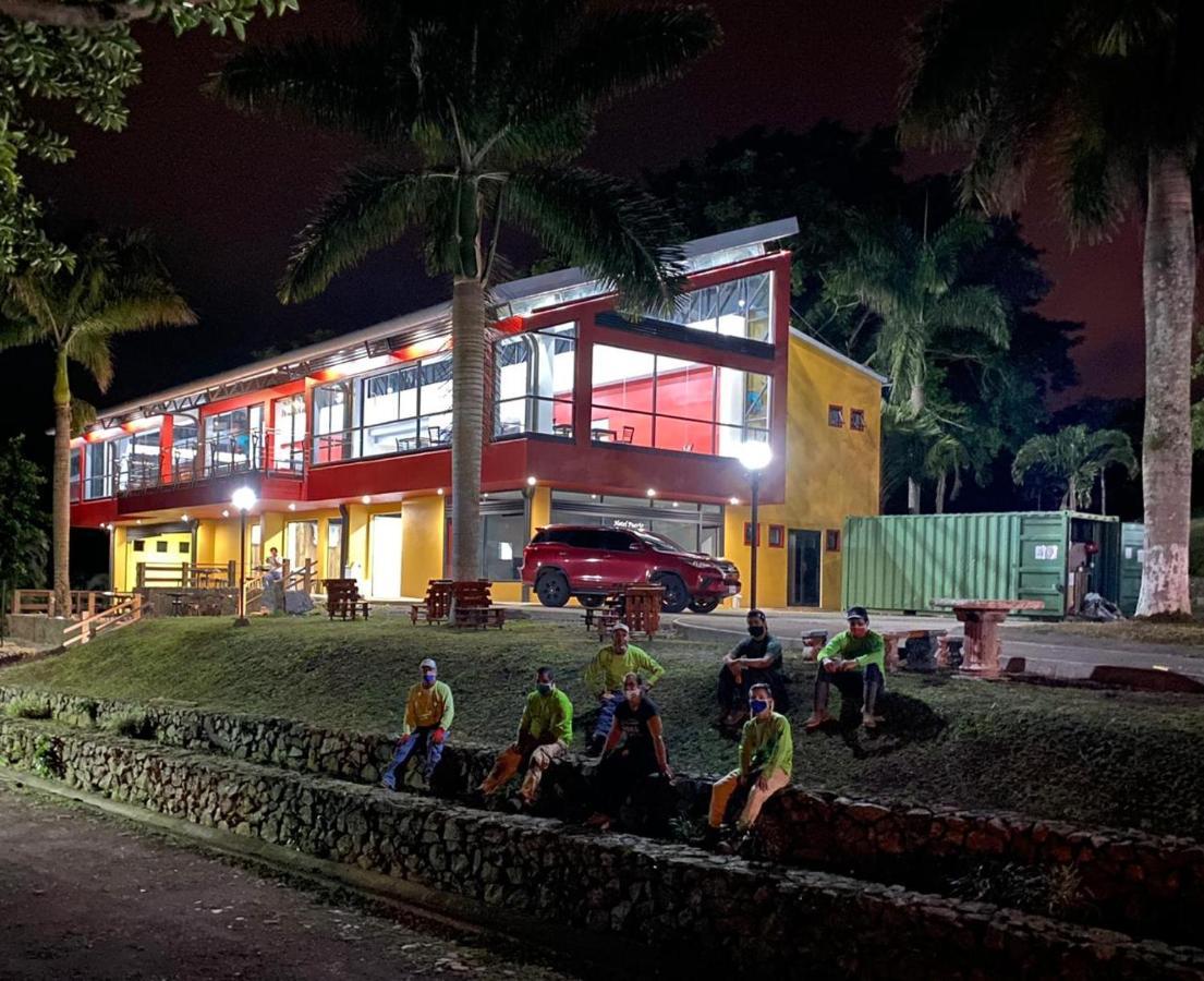 Hotel Puerto San Luis