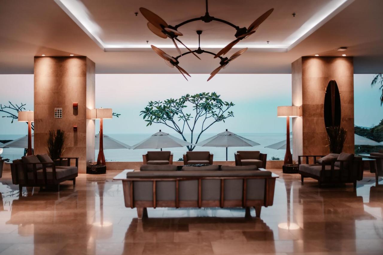 Wyndham Hotel 4*