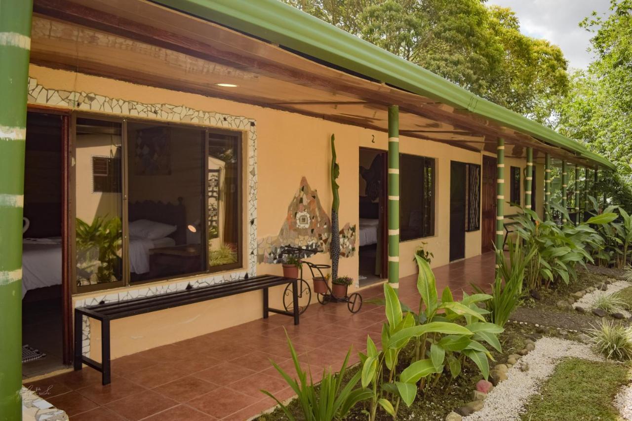 Essence Arenal & Yoga El Castillo