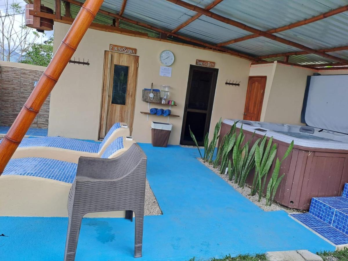 Essence Arenal & Yoga Lodge *