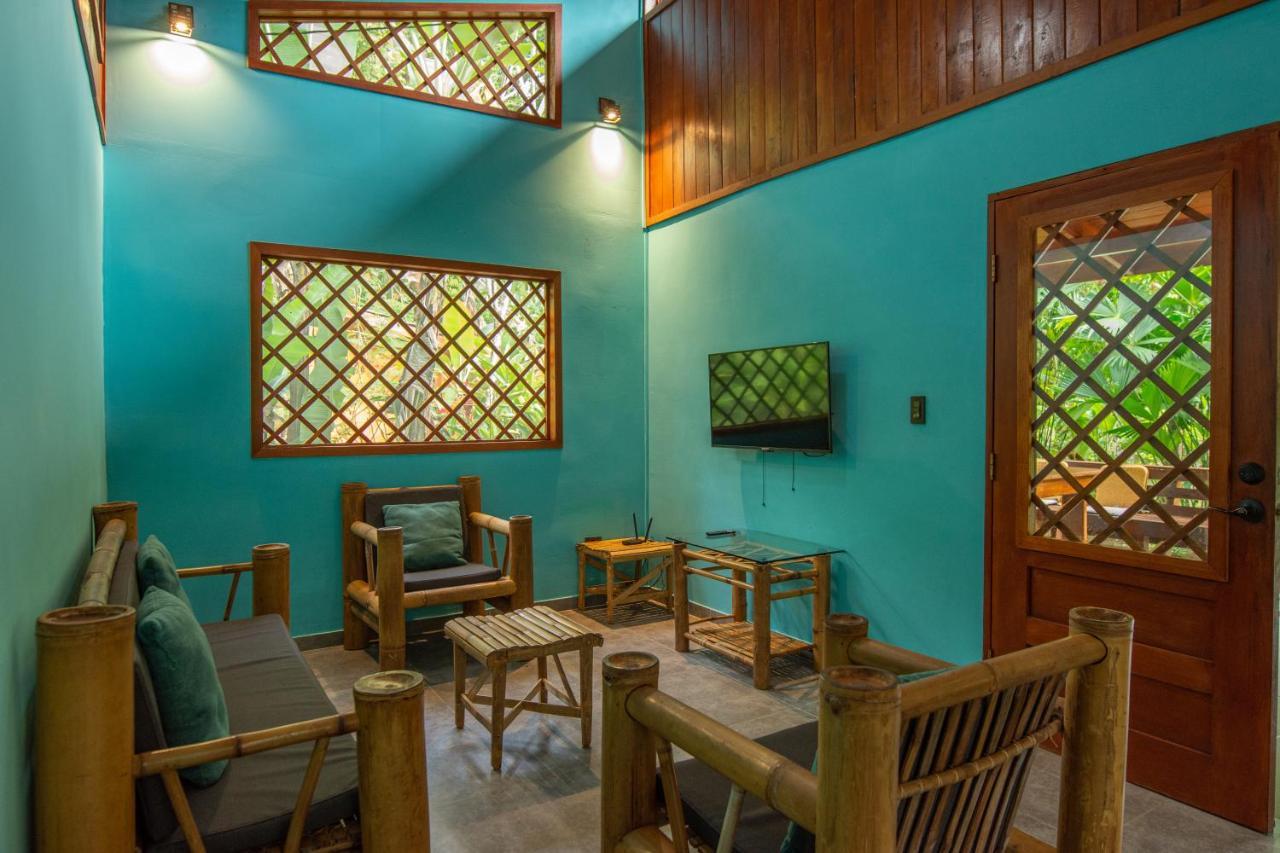 Colores Del Caribe Dependencia Del Casa Merlin Holiday home Puerto Viejo de Talamanca